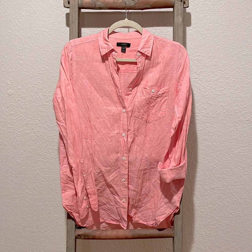 Button down cotton/linen top.
